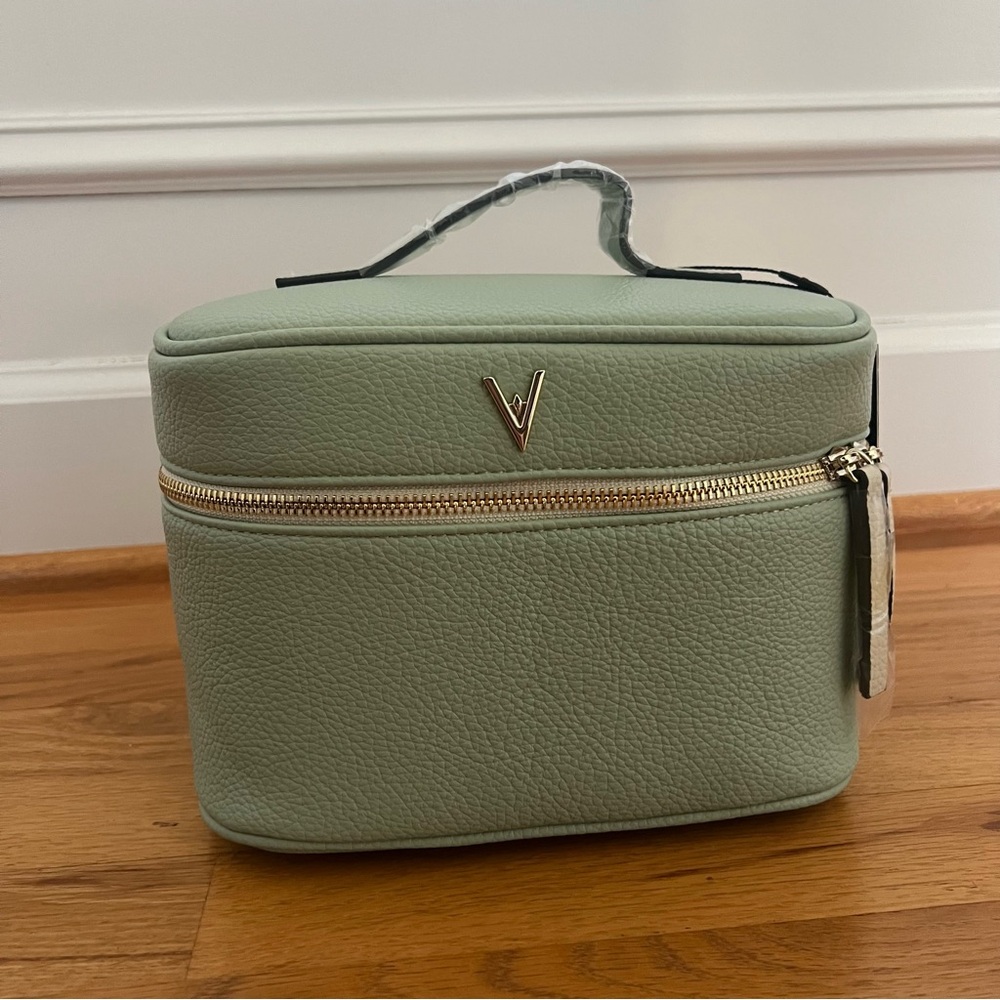 Vanessa Williams Mint Green Train Case Cosmetic Bag | NWT